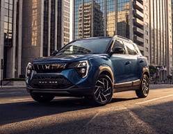 XUV 3XO Record Bookings Milestone